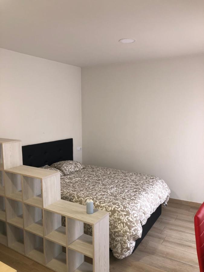 Apartamentos Turisticos Plaza San Juan 2 투델라 외부 사진